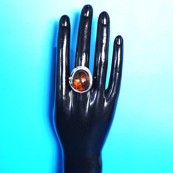 Vintage Cognac Baltic Amber Sterling Silver Art Nouveau–Inspired Floral Ring - Picture 4 of 16